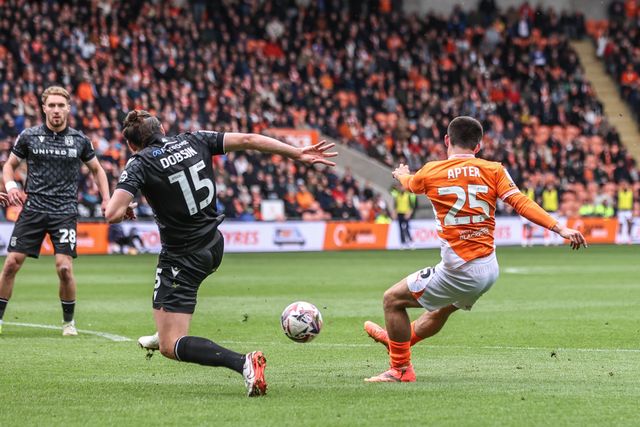 Rob Apter of Blackpool takes a shot on goal during the Sky Bet League 1 match Blackpool vs Wrexham at Bloomfield Road, Blackpool, United Kingdom, 21st April 2025

(Photo by Alfie Cosgrove/News Images)