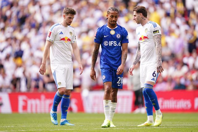 Joao Pedro of Chelsea in between Joe Rodon and Anton Stach of Leeds United of Leeds United and during the Emirates FA Cup Semi-Final match Chelsea vs Leeds United at Wembley Stadium, London, United Kingdom on 26 April 2026

(Photo by Harvey Murphy/News Images)