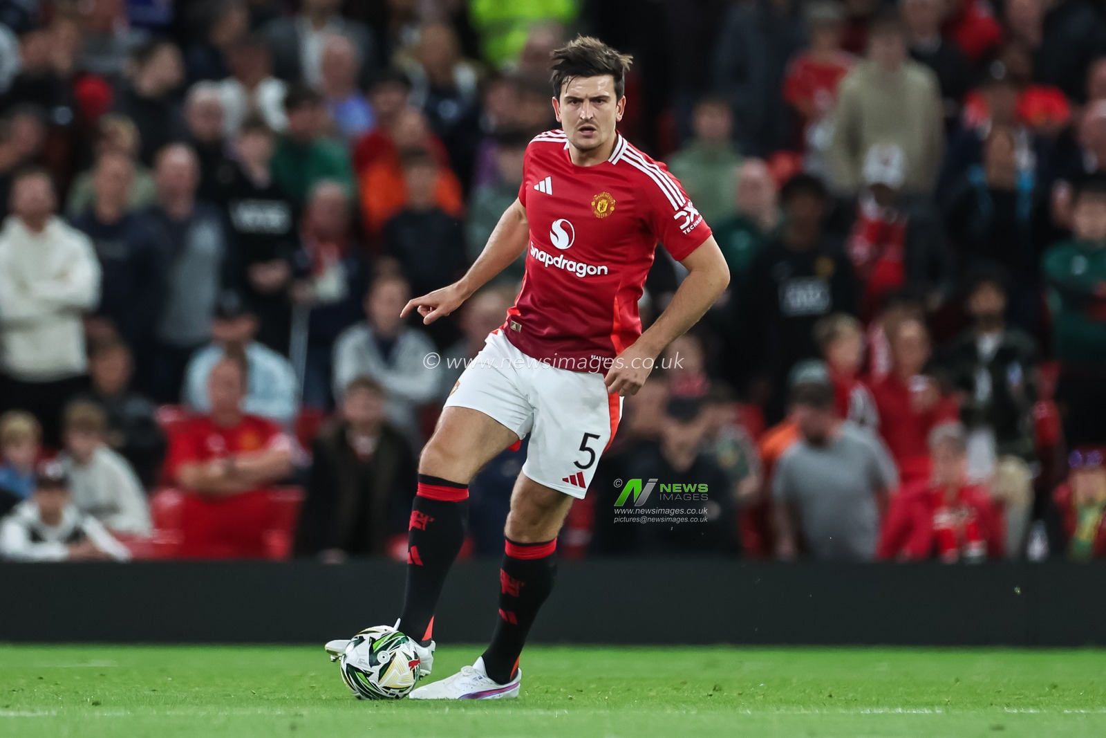 Harry Maguire of Manchester United in action during the Carabao Cup 3rd Round match Manchester United vs Barnsley at Old Trafford, Manchester, United Kingdom, 17th September 2024

(Photo by Mark Cosgrove/News Images)