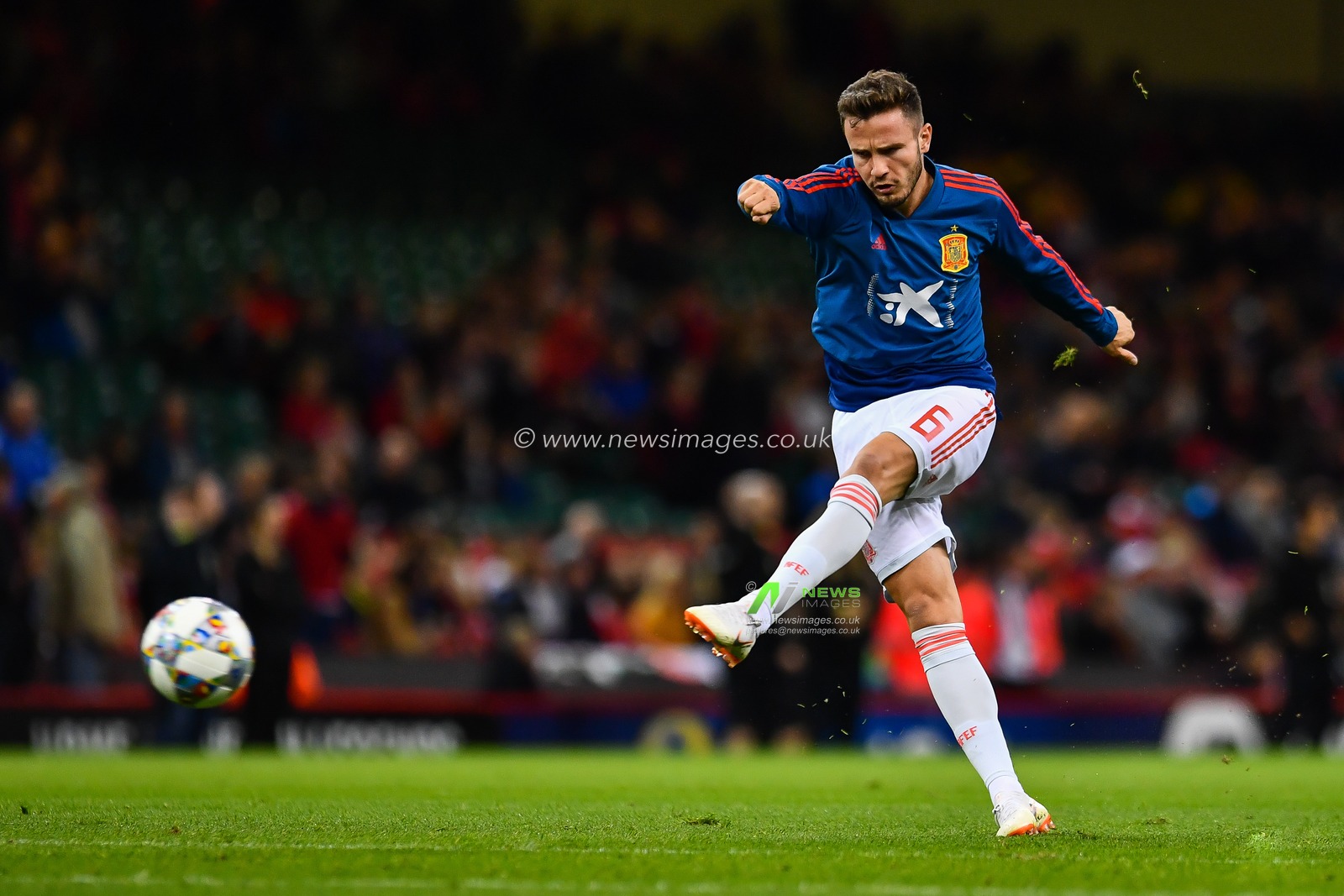 11th October 2018 , Millennium Stadium, Cardiff, Wales ; International friendly, Wales v Spain ; Saul Niguez of Spain during the pre-match warm-up 

Credit: Craig Thomas/News Images