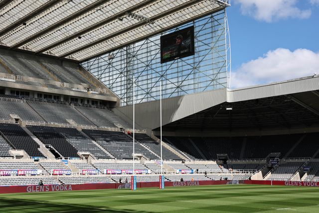 Betfred Magic Weekend 2025 Leigh Leopards v Catalans Dragons