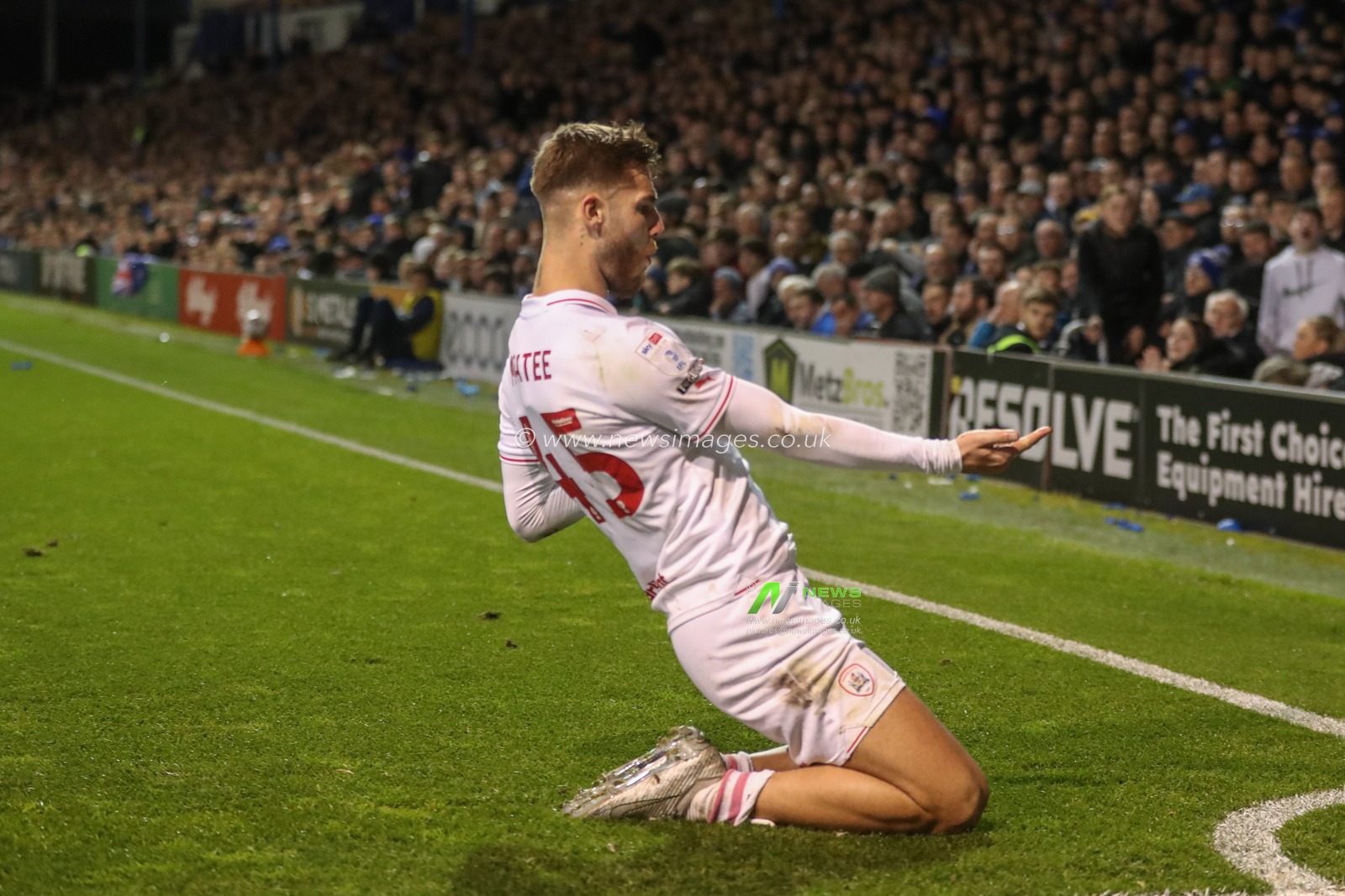 John Mcatee of Barnsley celebrates his goal to make it 1-2 during the Sky Bet League 1 match Portsmouth vs Barnsley at Fratton Park, Portsmouth, United Kingdom, 16th April 2024

(Photo by Alfie Cosgrove/News Images)