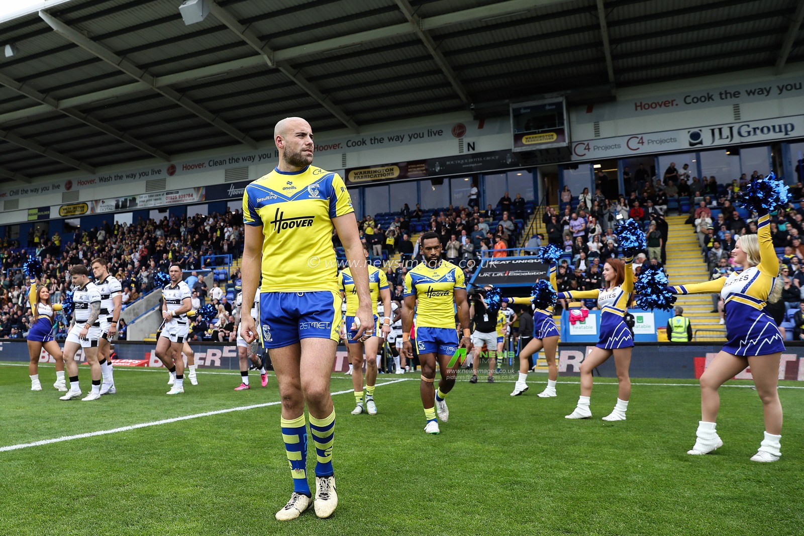 James Harrison of Warrington Wolves during the Betfred Super League Round 7 match Warrington Wolves vs Hull FC at Halliwell Jones Stadium, Warrington, United Kingdom, 12th April 2025

(Photo by Gareth Evans/News Images)