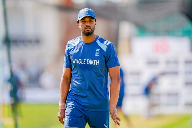 Emilio Gay of England in the pre-game warm up during the 3rd Rothesay Test Match Day 1 match England vs New Zealand at Trent Bridge, Nottingham, United Kingdom on 25 June 2026

(Photo by Maynard Manyowa/News Images)