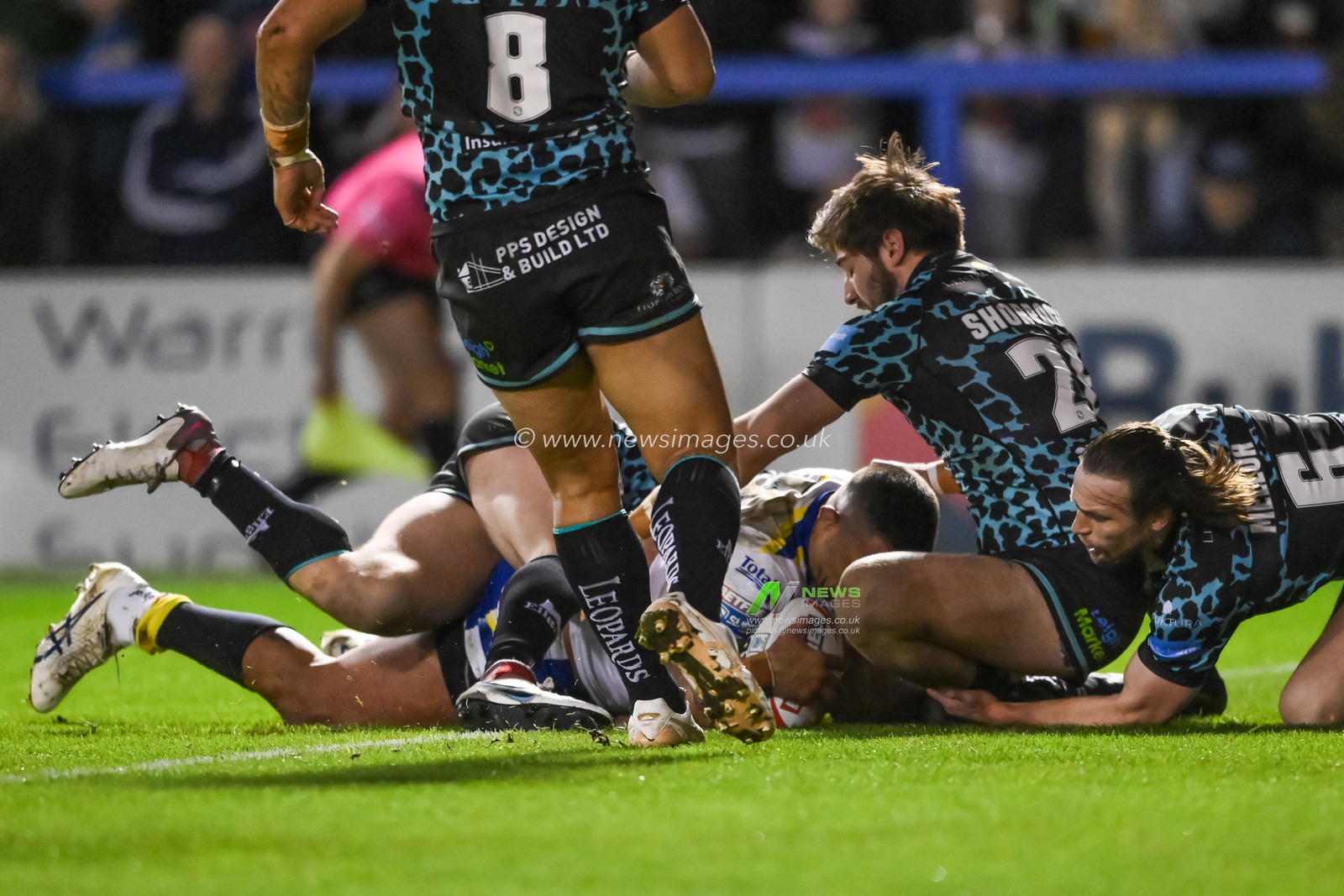 during the Betfred Super League Round 5 match Warrington Wolves vs Leigh Leopards at Halliwell Jones Stadium, Warrington, United Kingdom, 17th March 2023

(Photo by Craig Thomas/News Images)