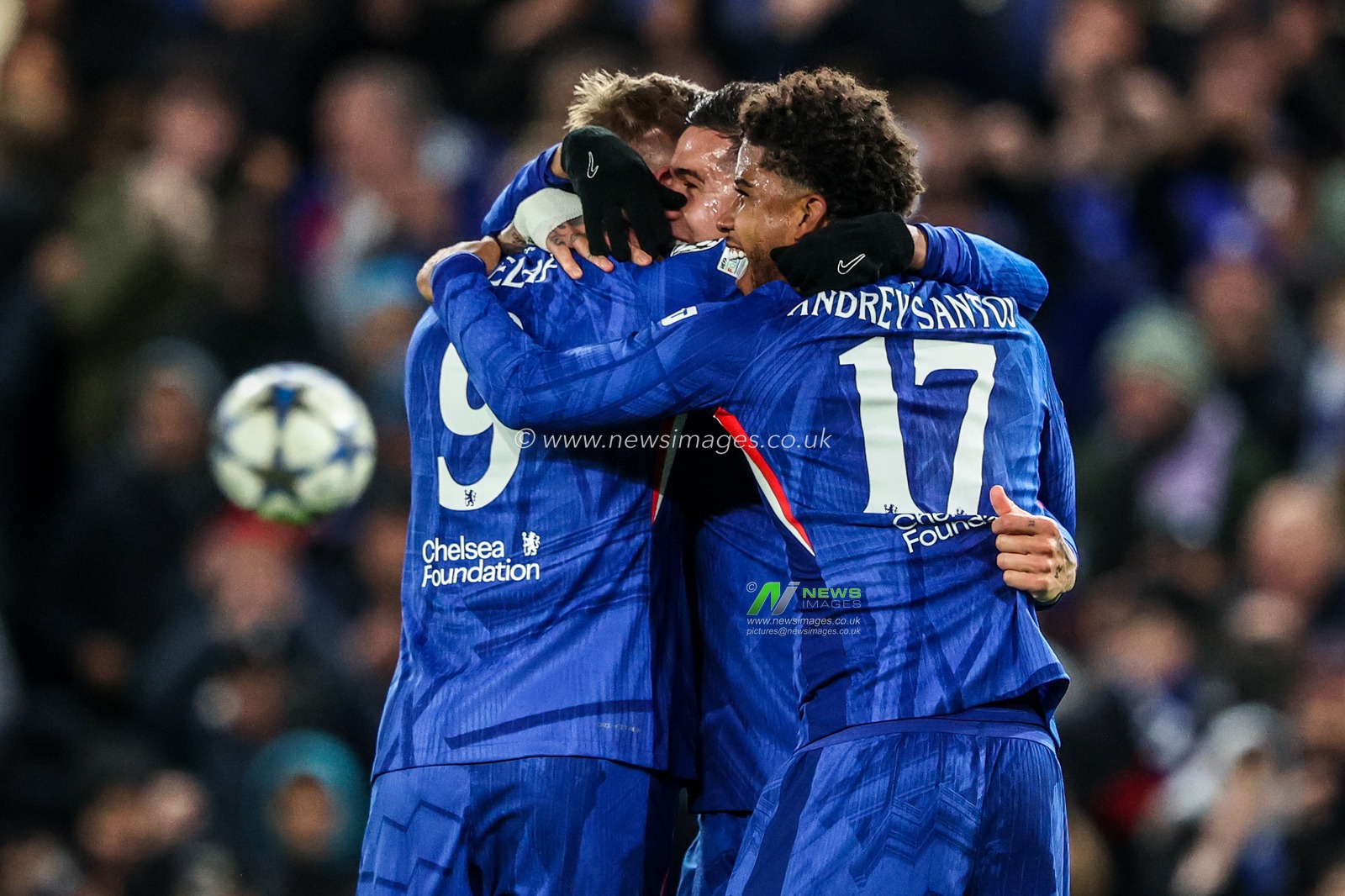 Liam Delap of Chelsea celebrates his goal to make it 3-0 during the UEFA Champions League Matchday 5 of 8 Chelsea v Barcelona at Stamford Bridge, London, United Kingdom, 25th November 2025

(Photo by Alfie Cosgrove/News Images)

*** GER AUT SUI OUT ***