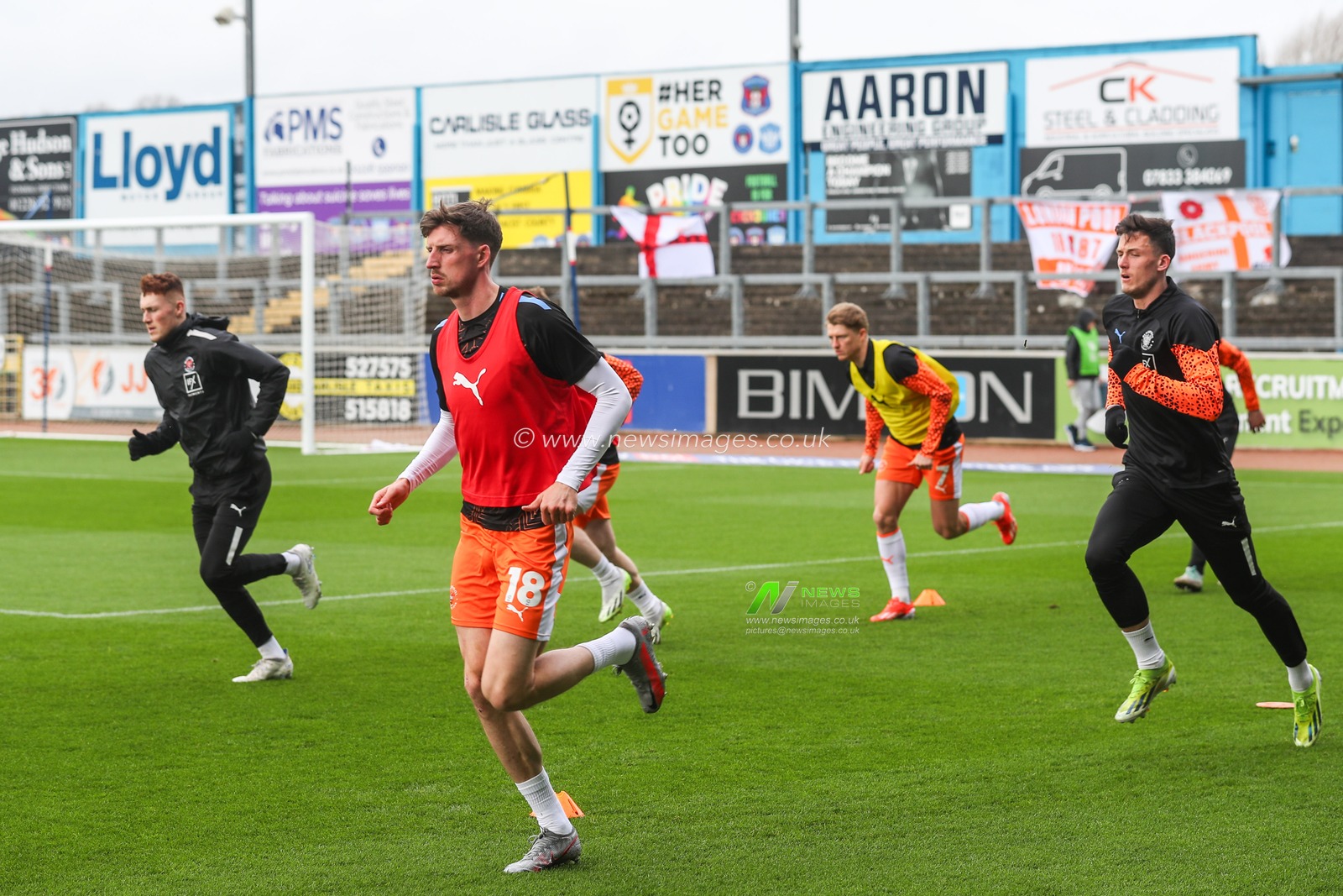 Blackpool players during the pre-game warm up ahead of the Sky Bet League 1 match Carlisle United vs Blackpool at Brunton Park, Carlisle, United Kingdom, 13th April 2024

(Photo by Gareth Evans/News Images)