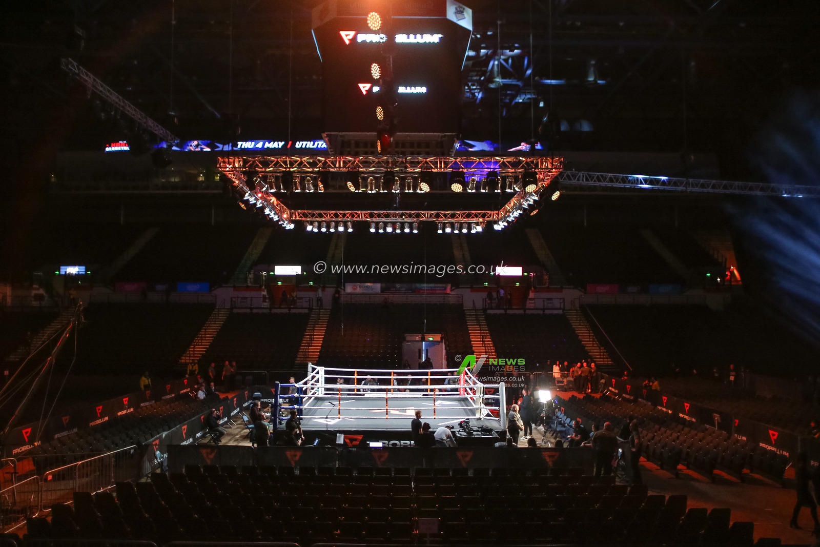 General view inside of Utilita Arena, Sheffield at the Sunny Edwards vs Felix Alvarado card at Utilita Arena, Sheffield, United Kingdom, 11th November 2022

(Photo by Gareth Evans/News Images)