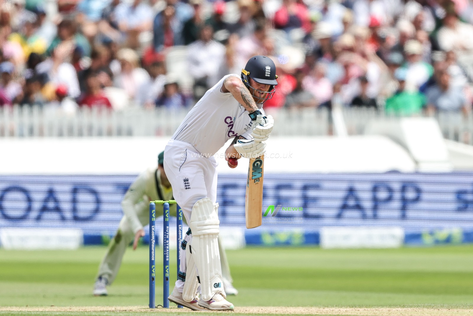 Ben Stokes of England  takes a ball to the elbow after being hit with the ball by Pat Cummings of Australia during the LV= Insurance Ashes Test Series Second Test Day 5 England v Australia at Lords, London, United Kingdom, 2nd July 2023

(Photo by Mark Cosgrove/News Images)