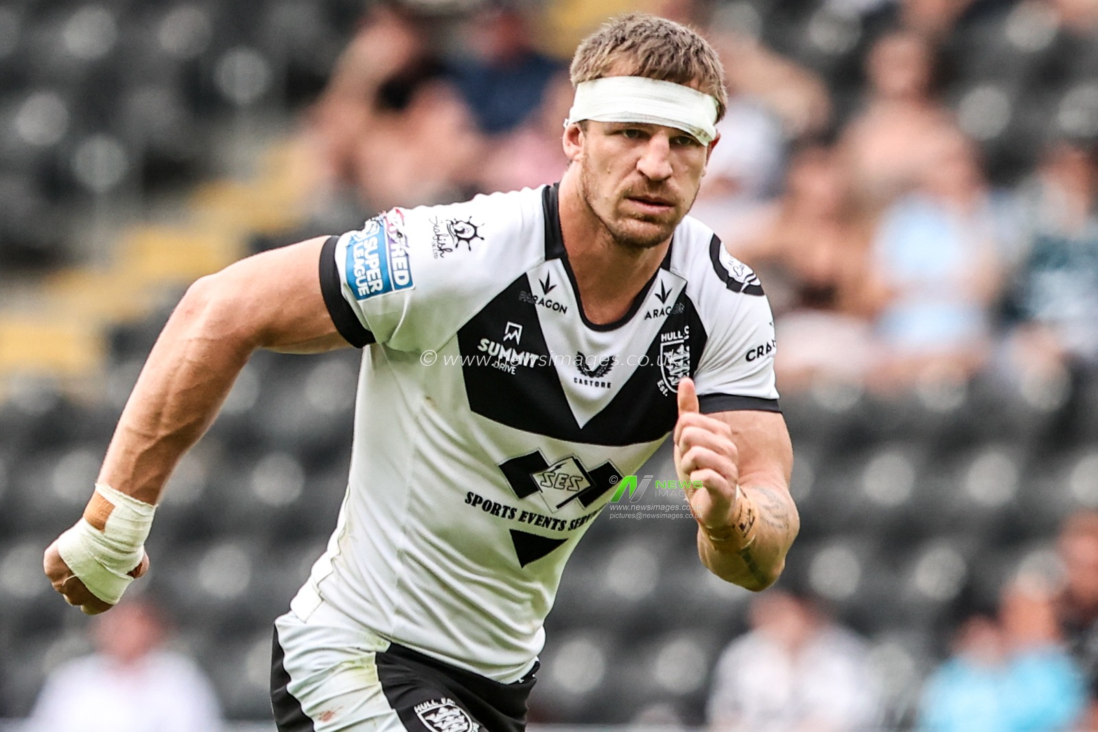 Jed Cartwright of Hull FC in action during the Betfred Super League round 16 match Hull FC vs Wigan Warriors at MKM Stadium, Hull, United Kingdom on 27 June 2026

(Photo by Alfie Cosgrove/News Images)