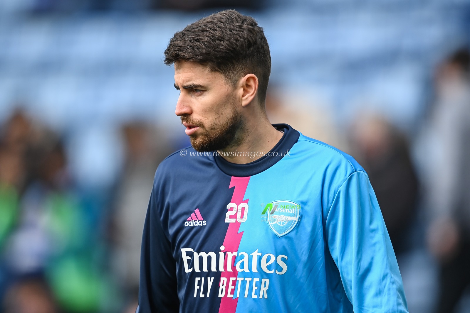 Jorginho #20 of Arsenal during the pre-game warmup ahead of the Premier League match Leicester City vs Arsenal at King Power Stadium, Leicester, United Kingdom, 25th February 2023

(Photo by Craig Thomas/News Images)