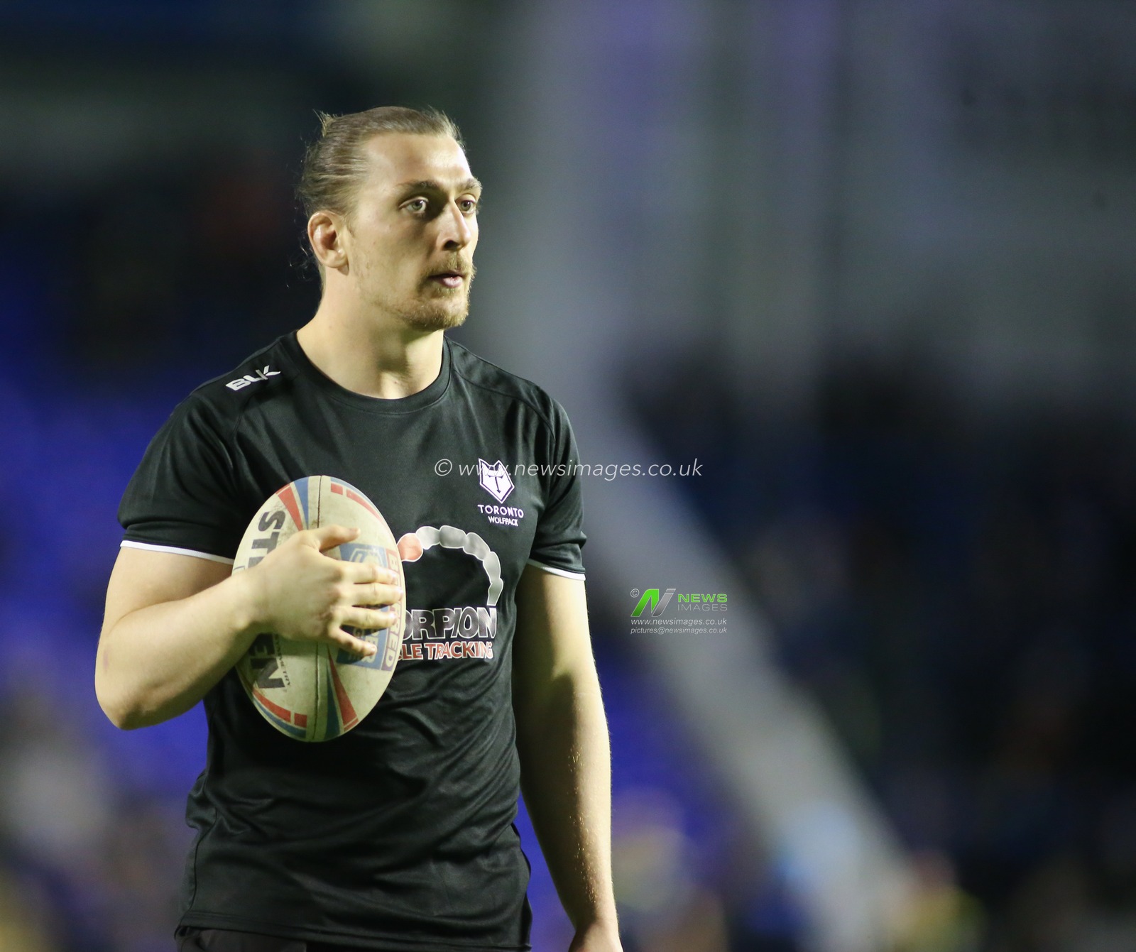 21st February 2020, Halliwell Jones Stadium, Warrington, England; Betfred Super League, Warrington Wolves v Toronto Wolfpack : Andrew Dixon of Toronto Wolfpack warms up.
