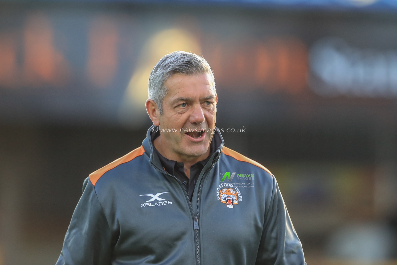 5th September 2019 , Mend-A-Hose Jungle, England; Betfred Super League, Round 28, Castleford Tigers vs Hull FC ; Daryl Powell head coach of Castleford Tigers 


Credit: Mark Cosgrove/News Images