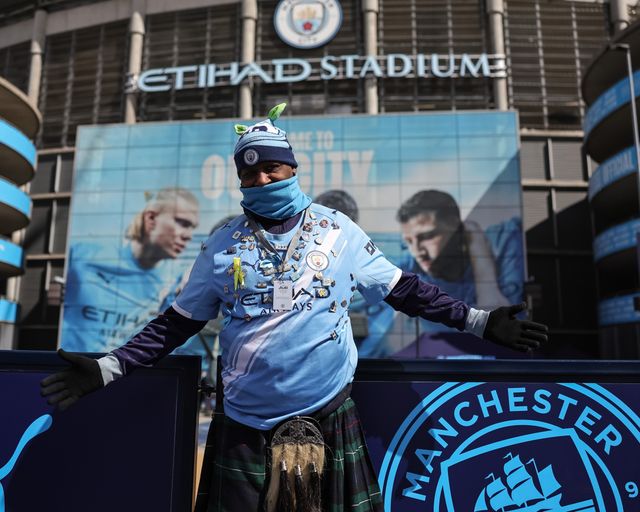A Manchester City fan in a kilt during the Premier League match Manchester City vs Arsenal at Etihad Stadium, Manchester, United Kingdom on 19 April 2026

(Photo by Mark Cosgrove/News Images)
