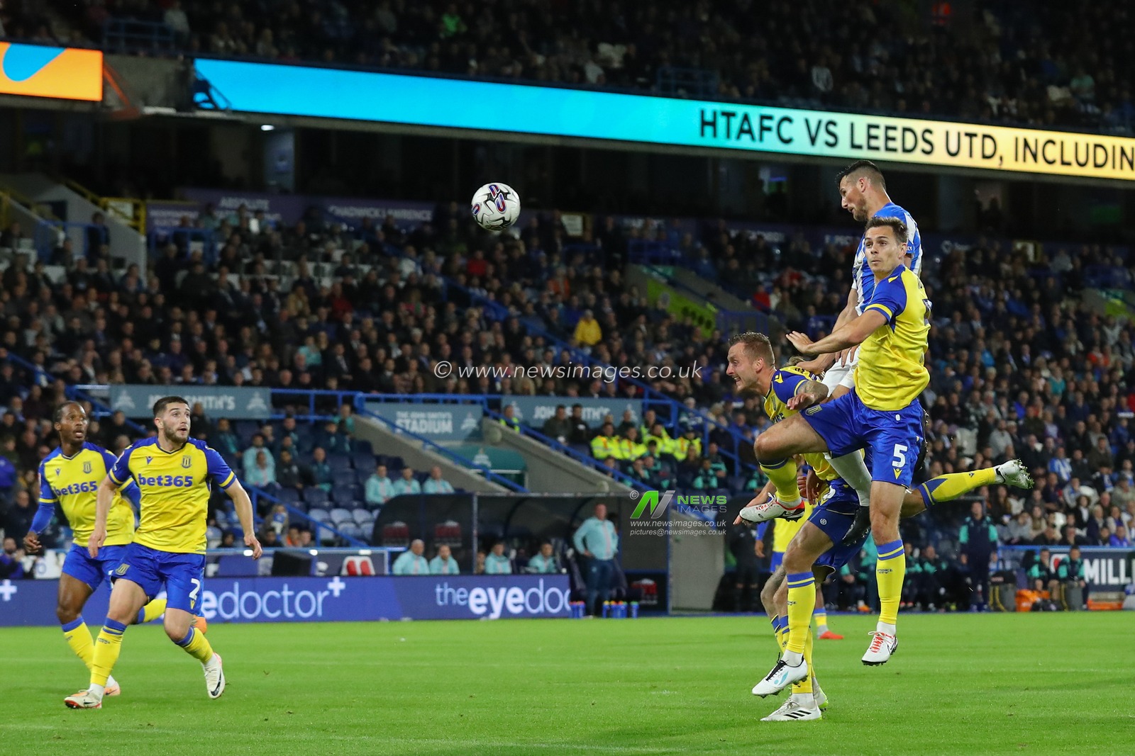 Matty Pearson #4 of Huddersfield Town scores a goal to make it 1-0 during the Sky Bet Championship match Huddersfield Town vs Stoke City at John Smith's Stadium, Huddersfield, United Kingdom, 20th September 2023

(Photo by Gareth Evans/News Images)