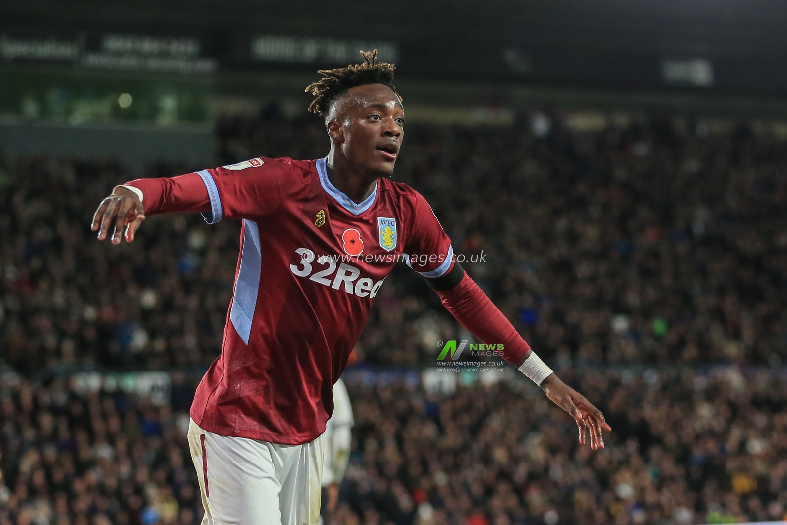 10th November 2018, Pride Park, Derby, England; Sky Bet Championship, Derby County v Aston Villa ; Tammy Abraham of Aston Villa celebrates his goal to make it 0-2

Credit: Mark Cosgrove/News Images 

English Football League images are subject to DataCo Licence