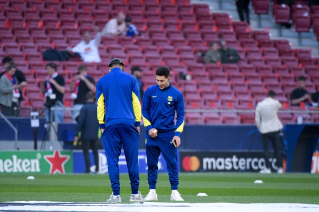 Marcus Rashford and Roony Bardghji of FC Barcelona  before the UEFA Champions League Quarter Finals match Atletico Madrid vs Barcelona at Riyadh Air Metropolitano, Madrid, Spain on 14 April 2026

(Photo by Samuel Carreno/News Images)