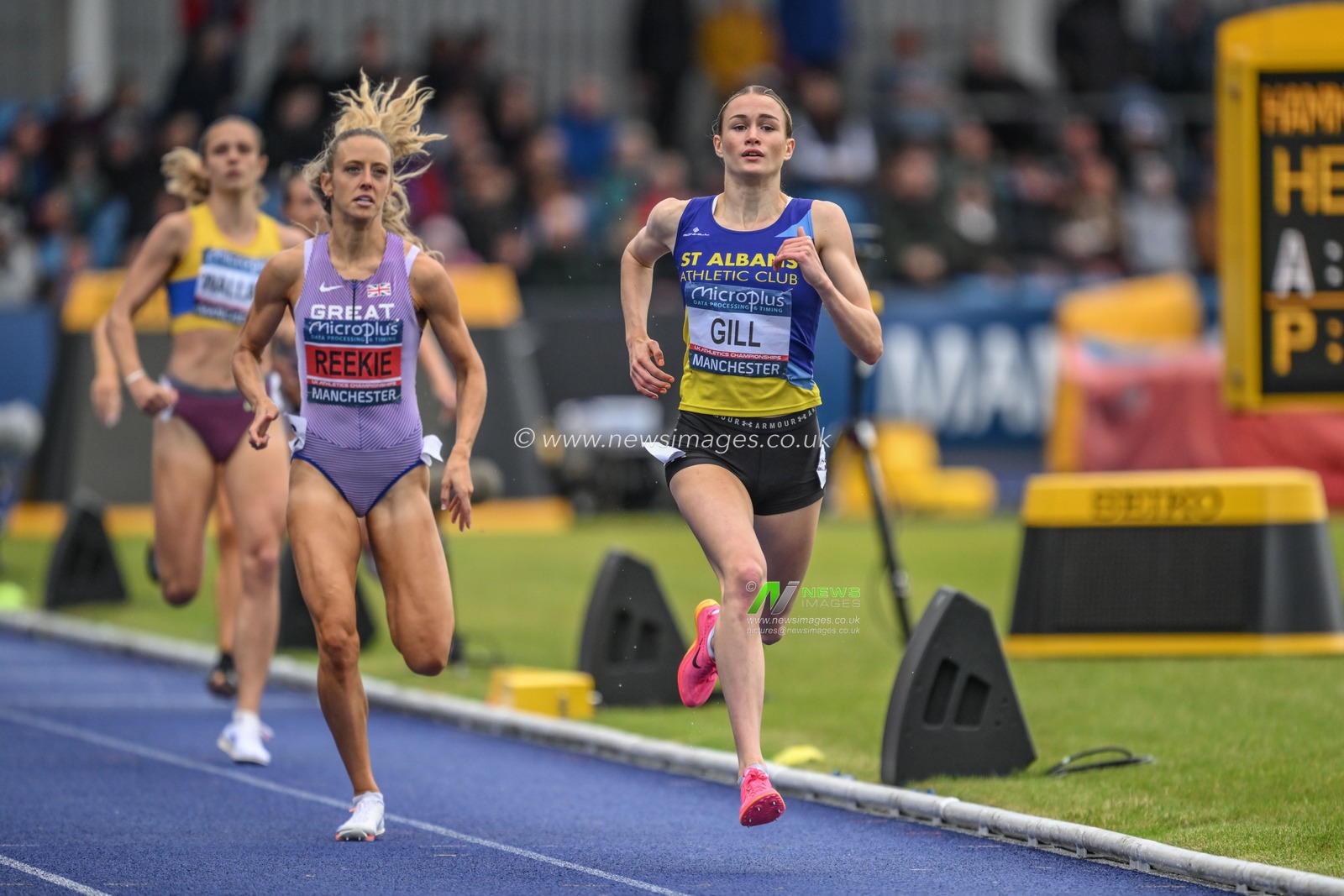 Phoebe Gill takes the lead in the 800m at only 17 years of age during the Microplus UK Athletics Championships Day 2 at Manchester Regional Arena, Manchester, United Kingdom, 30th June 2024

(Photo by Craig Thomas/News Images)