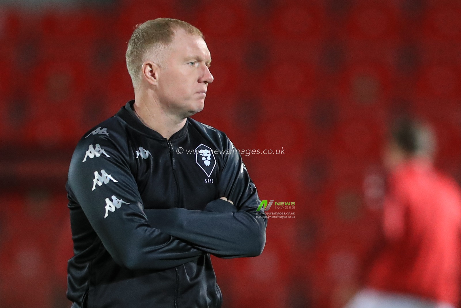 Paul Scholes manager of Salford City before kick-off