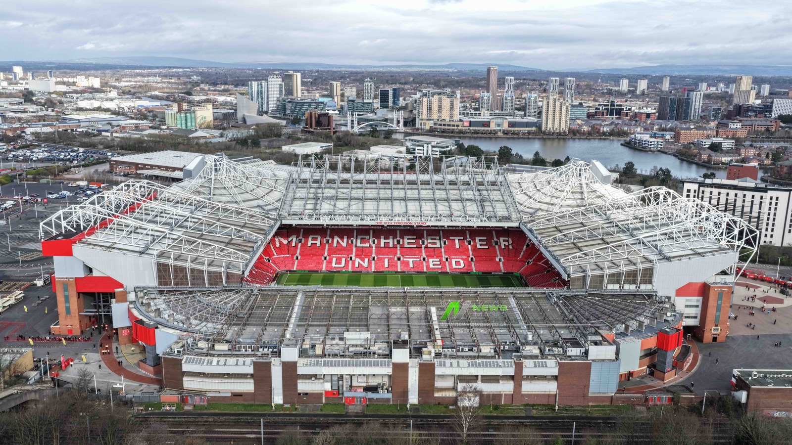 An aerial view of Old Trafford during the Premier League match Manchester United vs Aston Villa at Old Trafford, Manchester, United Kingdom on 15 March 2026

(Photo by Mark Cosgrove/News Images)
