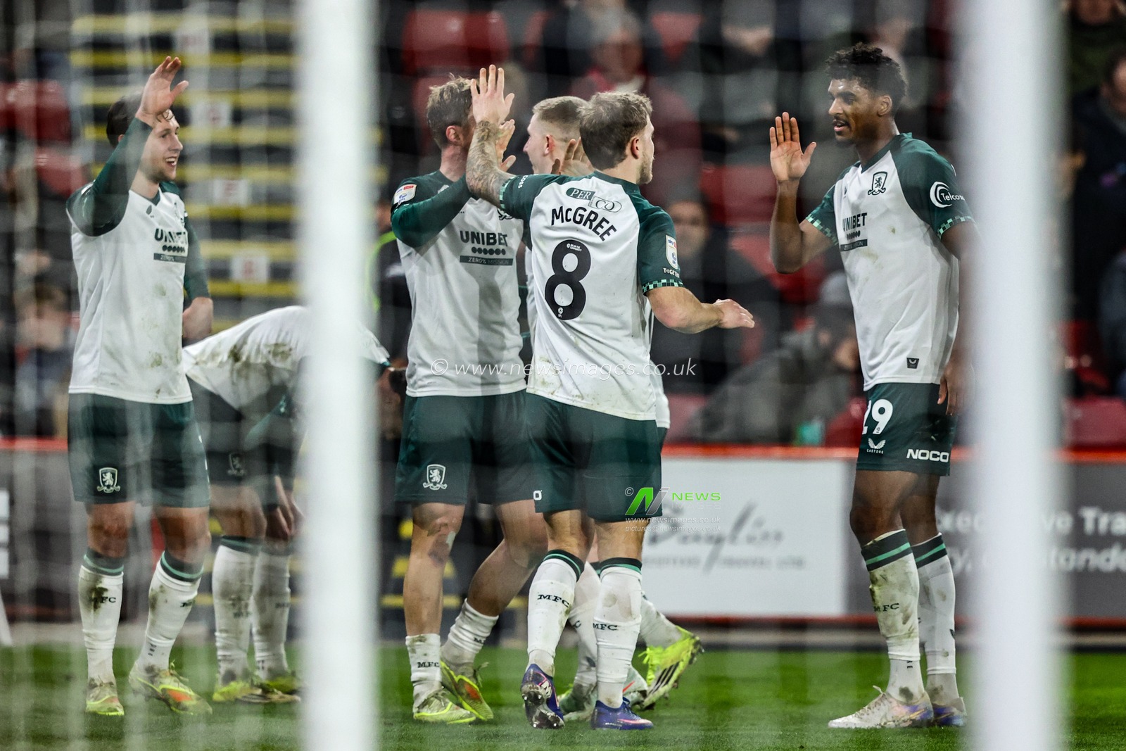 Riley McGree of Middlesbrough celebrates his goal to make it 0-2 during the Sky Bet Championship match Sheffield United vs Middlesbrough at Bramall Lane, Sheffield, United Kingdom on 09 February 2026

(Photo by Alfie Cosgrove/News Images)