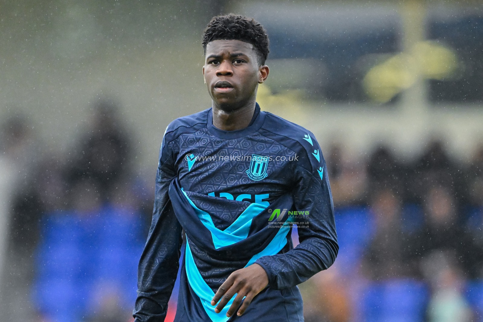 Sol Sidibe of Stoke City warms up ahead of the Pre-season friendly match Chester vs Stoke City at Deva Stadium, Chester, United Kingdom, 11th July 2024

(Photo by Cody Froggatt/News Images)