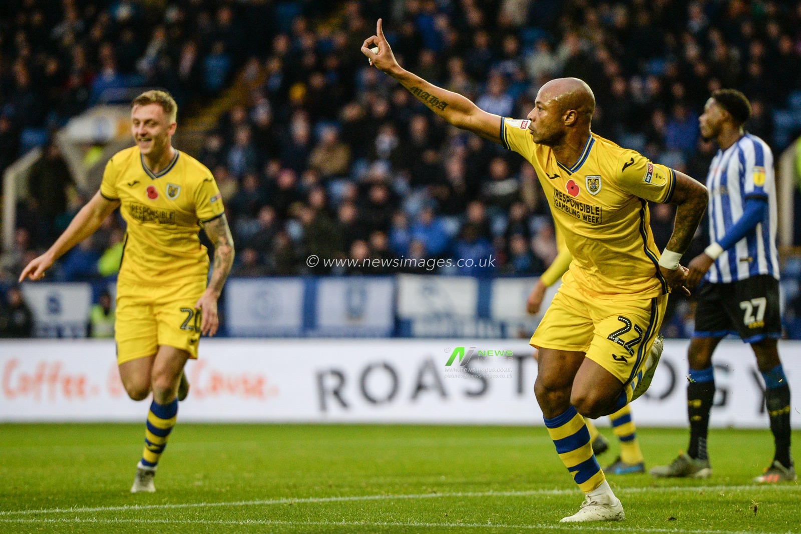 9th November 2019, Hillsborough, Sheffield, England; Sky Bet Championship, Sheffield Wednesday v Swansea City : Andre Ayew (22) of Swansea City celebrates goal.

Credit: Dean Williams/News Images