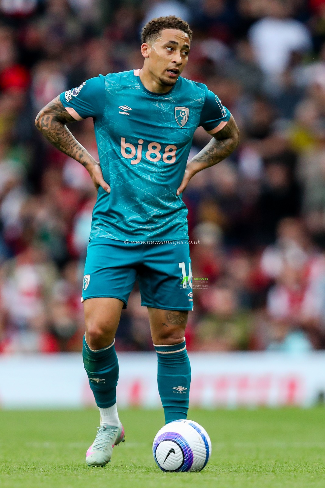 Marcus Tavernier of AFC Bournemouth reacts during the Premier League match Arsenal vs Bournemouth at Emirates Stadium, London, United Kingdom, 3rd May 2025

(Photo by Izzy Poles/News Images)