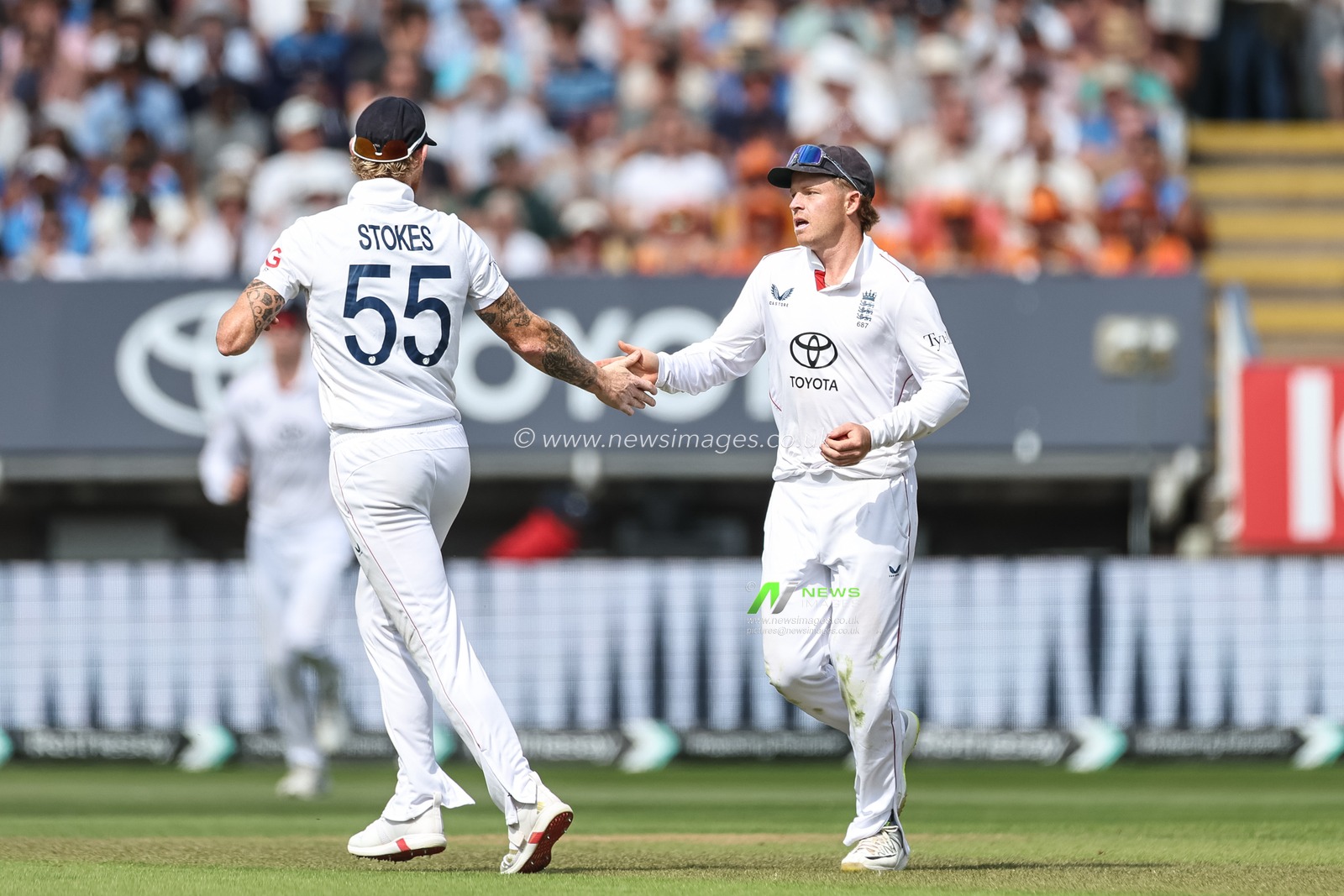 England captain Ben Stokes congratulates Ollie Pope of England for catching out India captain Shubman Gill during the 2nd Rothesay Test Match day 2 England vs India at Edgbaston, Birmingham, United Kingdom, 3rd July 2025

(Photo by Mark Cosgrove/News Images)
