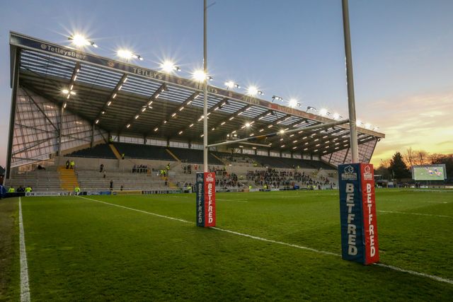 Betfred Super League round 8 Leeds Rhinos vs Castleford Tigers