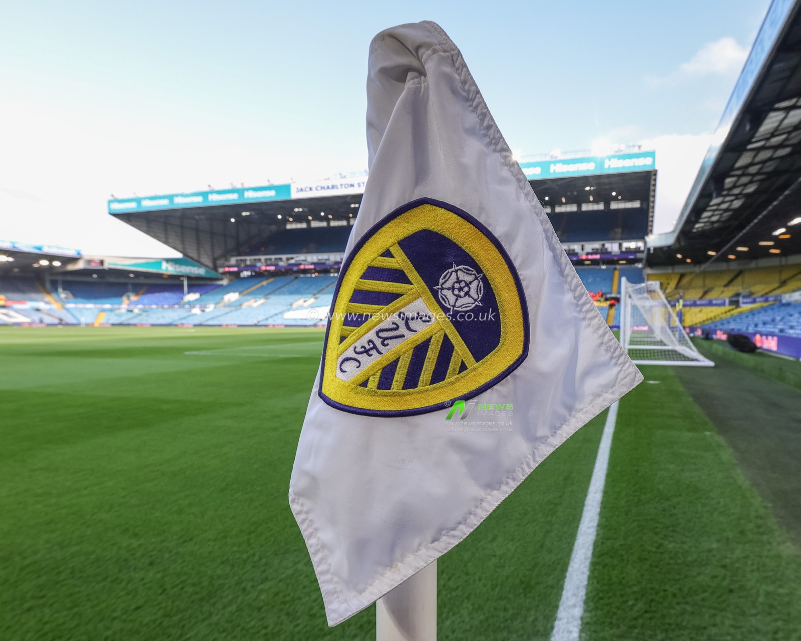 The LUFC corner flag during the Premier League match Leeds United vs Arsenal at Elland Road, Leeds, United Kingdom, 31st January 2026

(Photo by Mark Cosgrove/News Images)