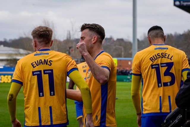 Will Evans of Mansfield Town celebrates his goal to make it  1-1 during the Emirates FA Cup fifth round match Mansfield Town vs Arsenal at One Call Stadium, Mansfield, United Kingdom on 07 March 2026

(Photo by Maynard Manyowa/News Images)
