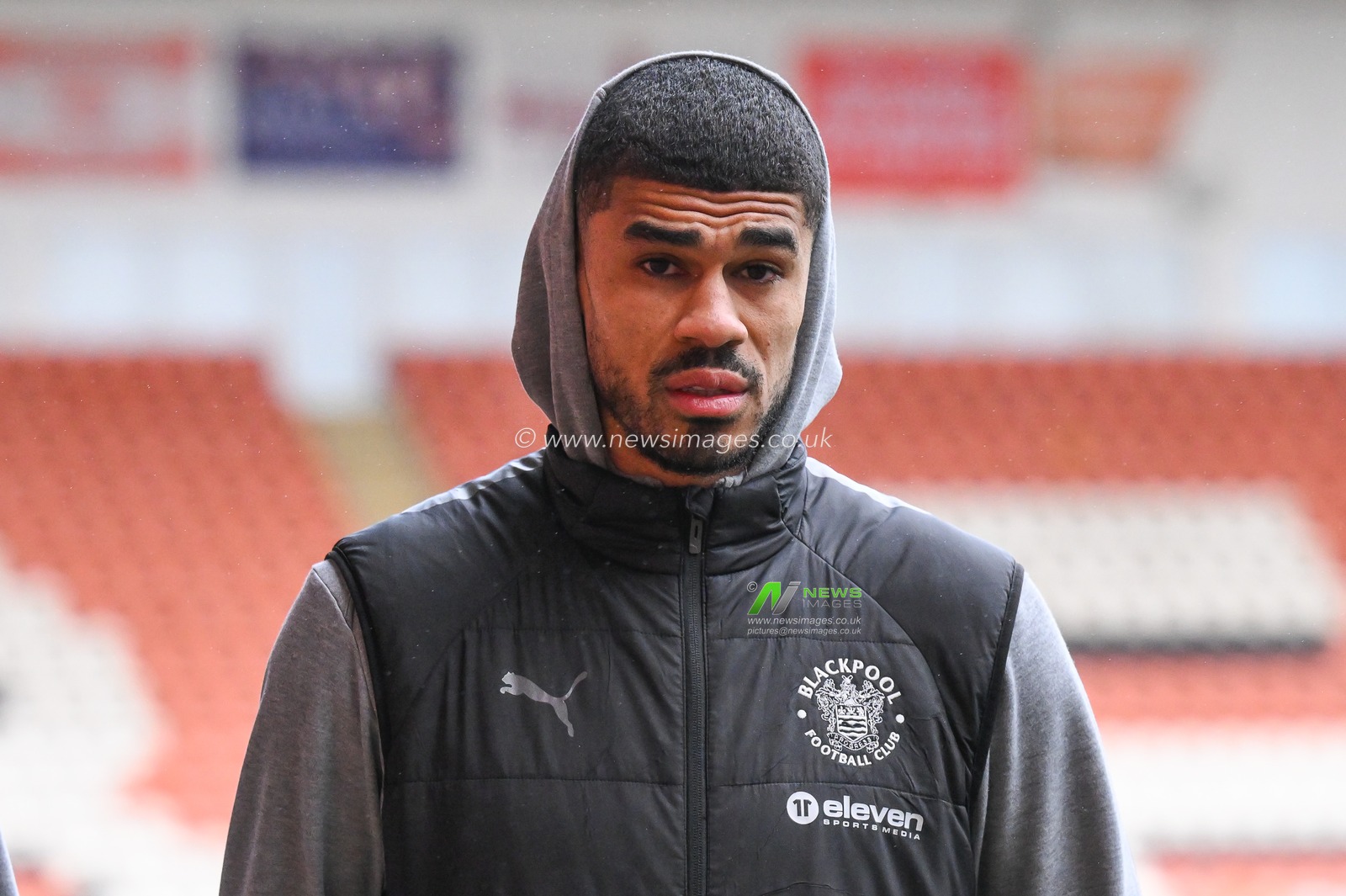 Ashley Fletcher of Blackpool arrives ahead of the Sky Bet League 1 match Blackpool vs Shrewsbury Town at Bloomfield Road, Blackpool, United Kingdom, 1st January 2025

(Photo by Craig Thomas/News Images)