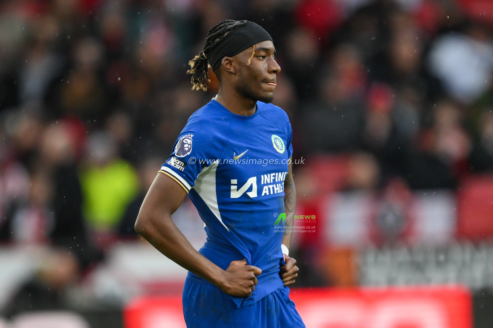 Noni Madueke of Chelsea during the Premier League match Sheffield United vs Chelsea at Bramall Lane, Sheffield, United Kingdom, 7th April 2024

(Photo by Craig Thomas/News Images)