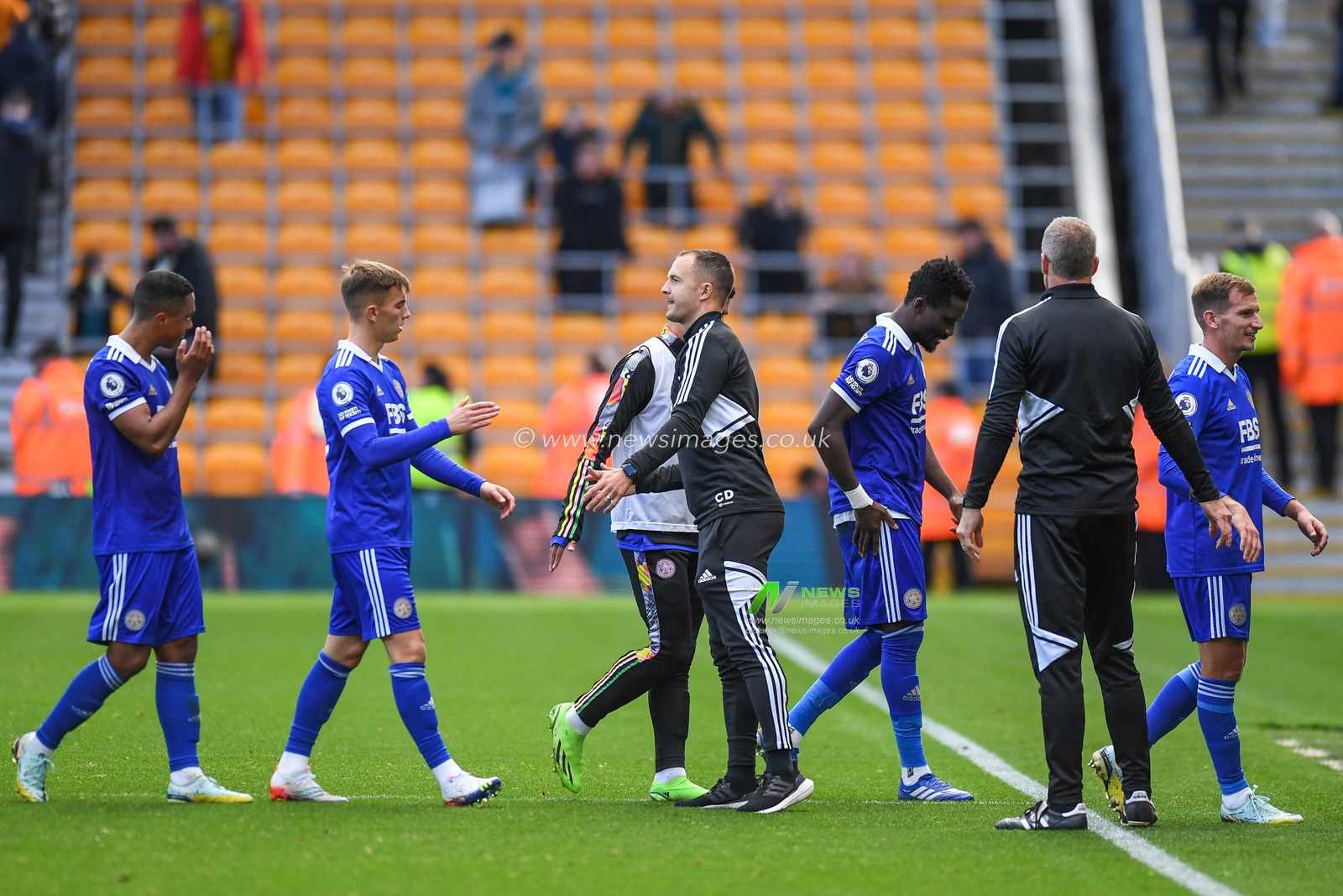 Leicester City leave the pitch following their 0-4 win over Wolves in the Premier League match Wolverhampton Wanderers vs Leicester City at Molineux, Wolverhampton, United Kingdom, 23rd October 2022

(Photo by Mike Jones/News Images)
