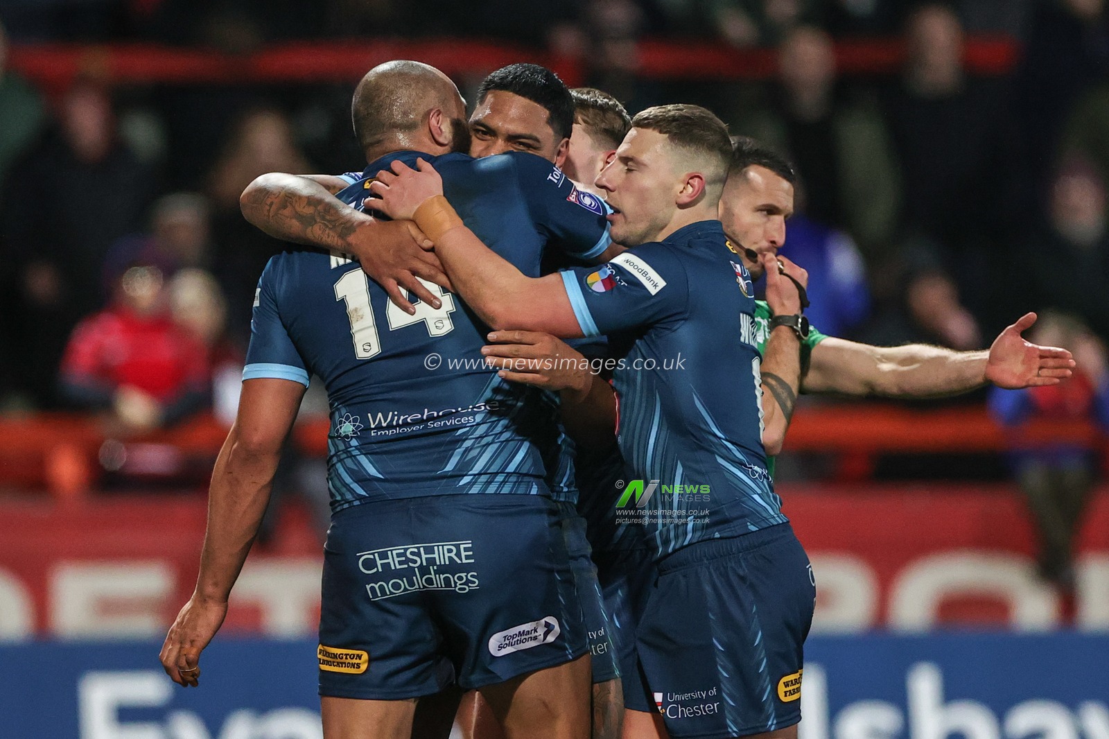Tom Mikaele #18 of Warrington Wolves celebrates their try during the Betfred Super League Round 4 match Hull KR vs Warrington Wolves at Sewell Group Craven Park, Kingston upon Hull, United Kingdom, 10th March 2023

(Photo by Mark Cosgrove/News Images)