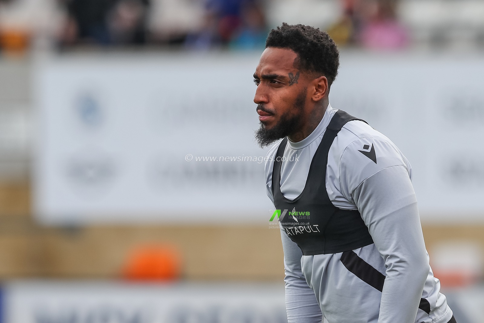Mallik Wilks #7 of Sheffield Wednesday during the pre-game warm up ahead of the Sky Bet League 1 match Cambridge United vs Sheffield Wednesday at Abbey Stadium, Cambridge, United Kingdom, 15th October 2022

(Photo by Gareth Evans/News Images)