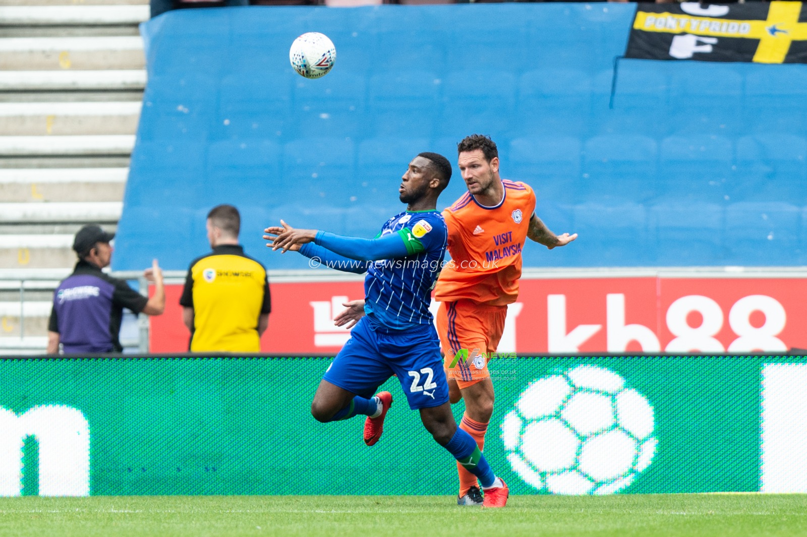 3rd August 2019, DW Stadium, Wigan, England; Sky Bet Championship, Wigan Athletic vs Cardiff City ; Callum Lang (24) of Wigan Athletic wins the high ball over Sean Morrison (4) of Cardiff City 


Credit: Richard Long/News Images

English Football League images are subject to DataCo Licence