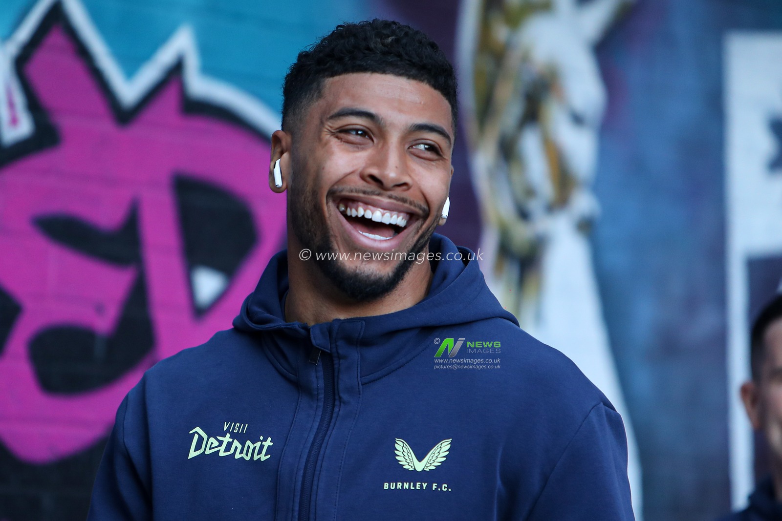 Josh Laurent of Burnley arrives in ground ahead of the Sky Bet Championship match Burnley vs Luton Town at Turf Moor, Burnley, United Kingdom, 8th March 2025

(Photo by Jorge Horsted/News Images)