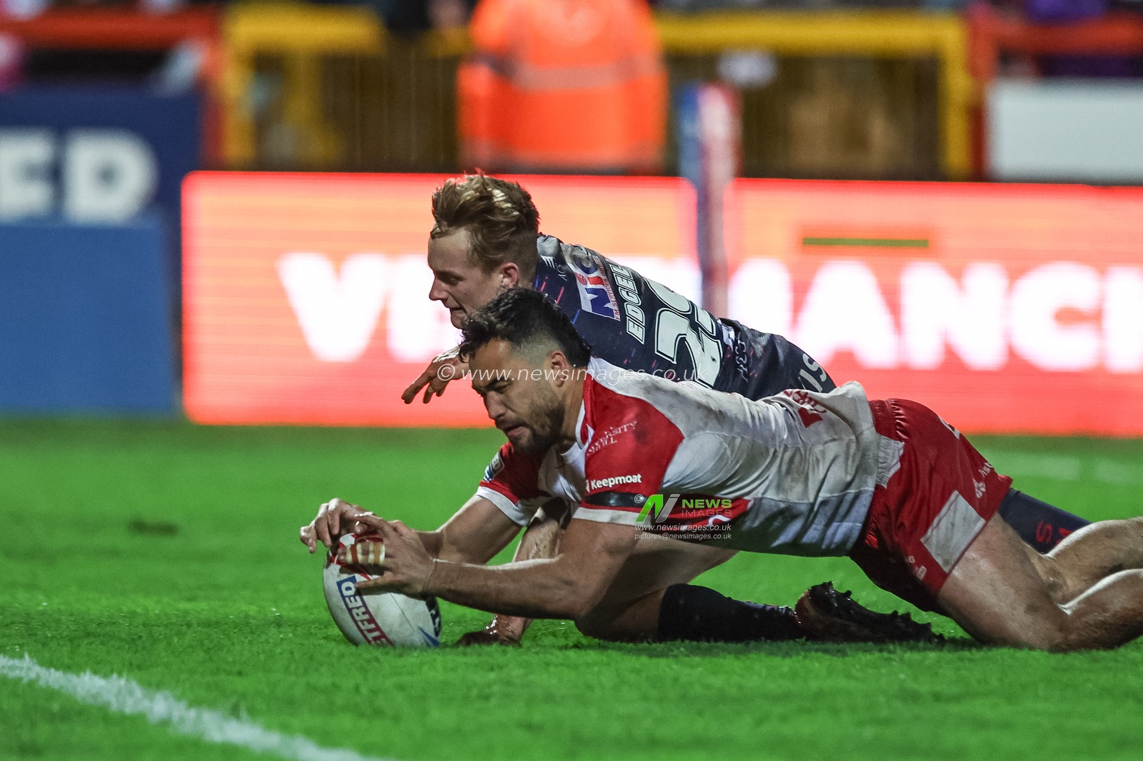 Peta Hiku of Hull KR goes over for a try during the Betfred Super League Round 2 match Hull KR vs Leeds Rhinos at Sewell Group Craven Park, Kingston upon Hull, United Kingdom, 22nd February 2024

(Photo by Mark Cosgrove/News Images)