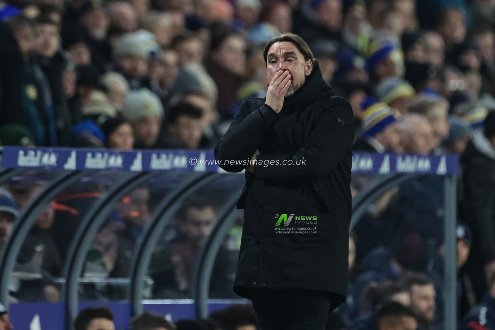 Daniel Farke manager of Leeds United during the Premier League match Leeds United vs Crystal Palace at Elland Road, Leeds, United Kingdom, 20th December 2025

(Photo by Mark Cosgrove/News Images)

*** GER AUT SUI OUT ***