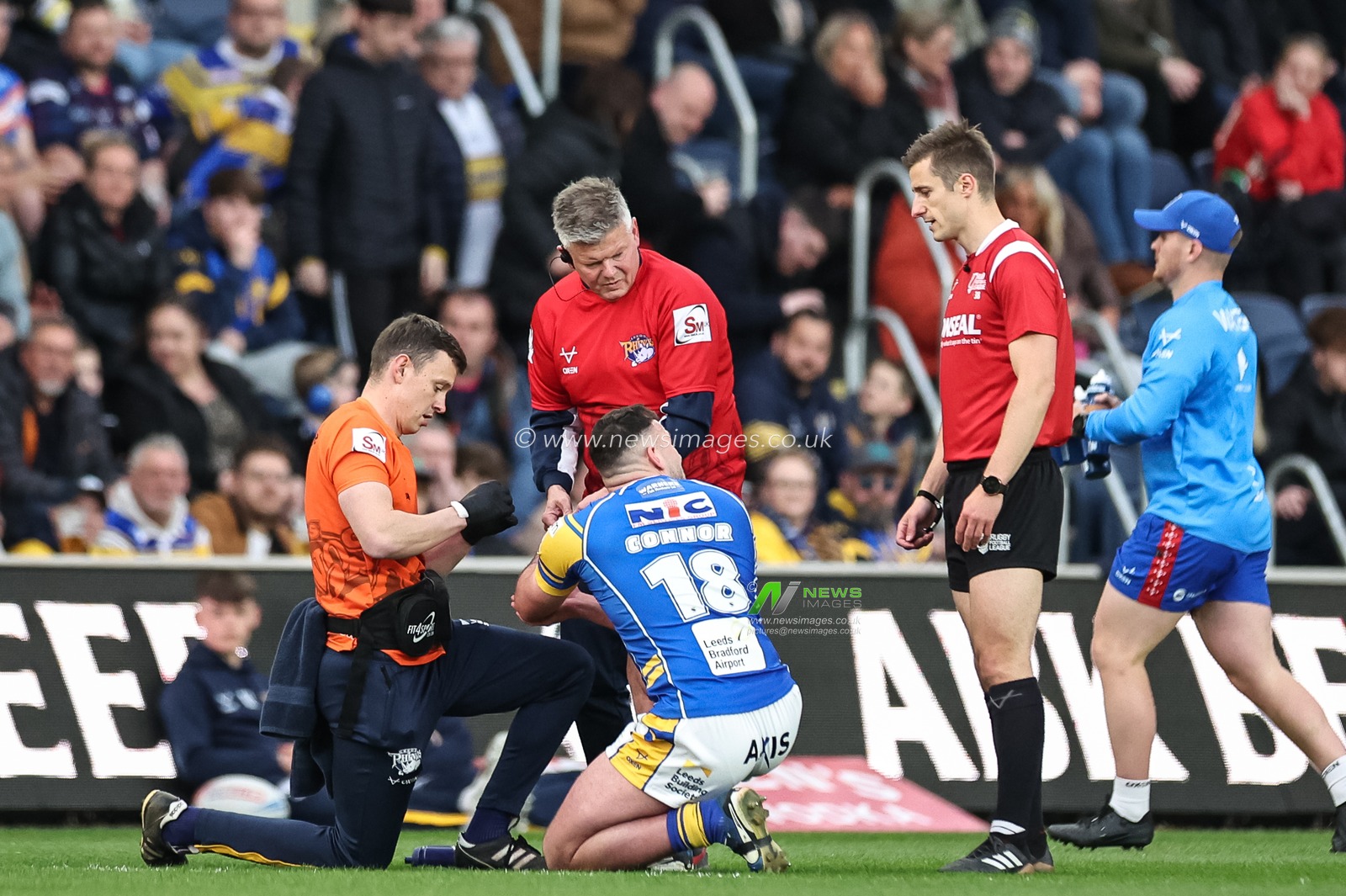Jake Connor of Leeds Rhinos receives treatment during the Betfred Super League round 9 match Leeds Rhinos vs Hull KR at Headingley Stadium, Leeds, United Kingdom, 25th April 2025

(Photo by Mark Cosgrove/News Images)
