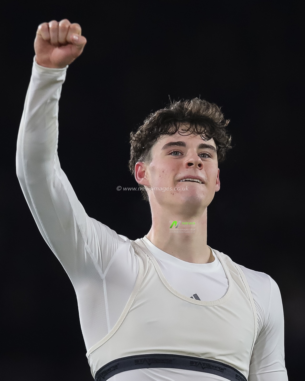 Archie Gray of Leeds United salutes the supporters at full-time after the Sky Bet Championship match Leeds United vs Leicester City at Elland Road, Leeds, United Kingdom, 23rd February 2024

(Photo by James Heaton/News Images)
