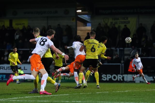 Sky Bet League 1 Burton Albion v Blackpool