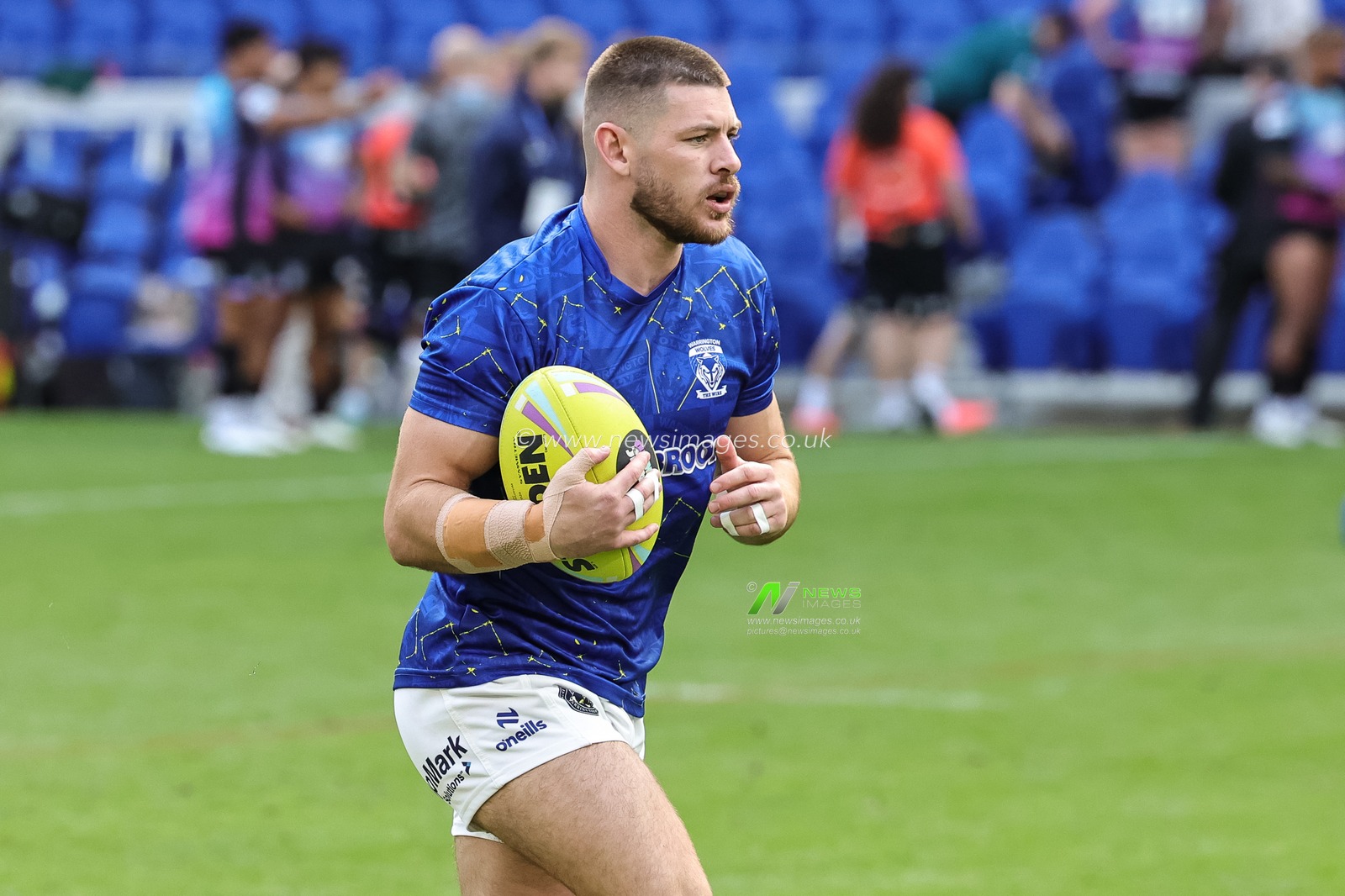 Betfred Super League Magic Weekend Leigh Leopards v Warrington Wolves