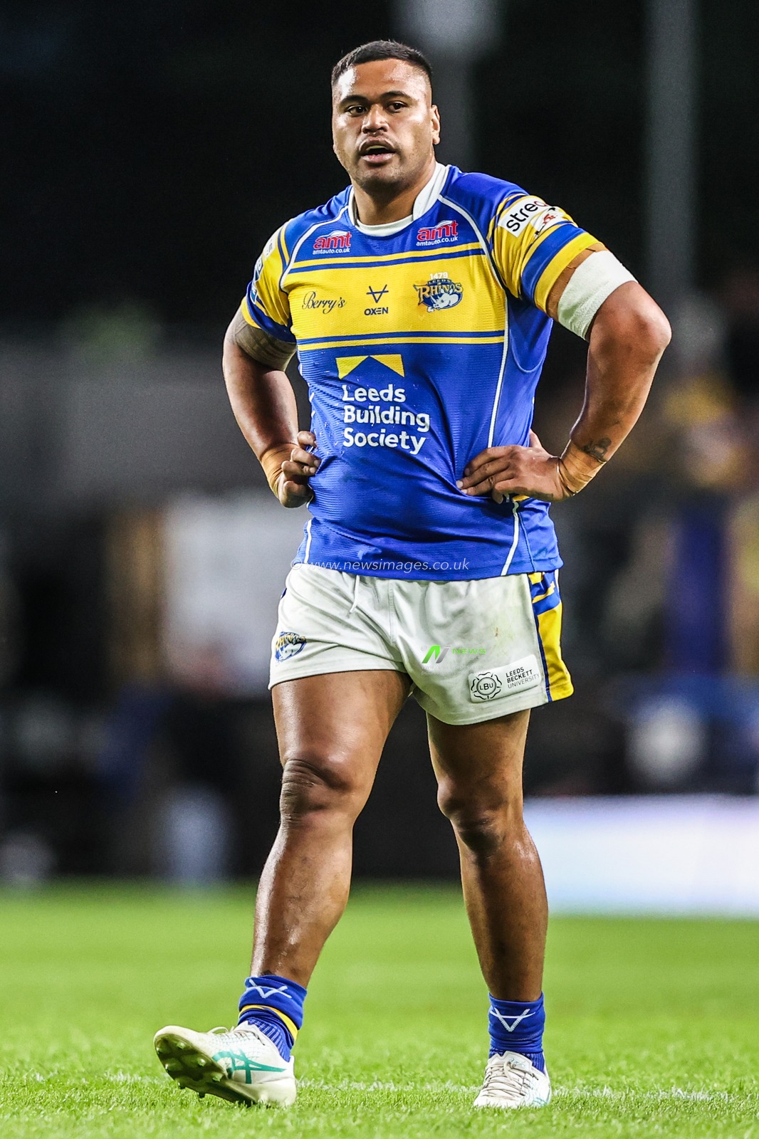 Sam Lisone of Leeds Rhinos during the Betfred Super League round 23 match Leeds Rhinos vs Hull KR at Headingley Stadium, Leeds, United Kingdom, 21st August 2025

(Photo by Alfie Cosgrove/News Images)