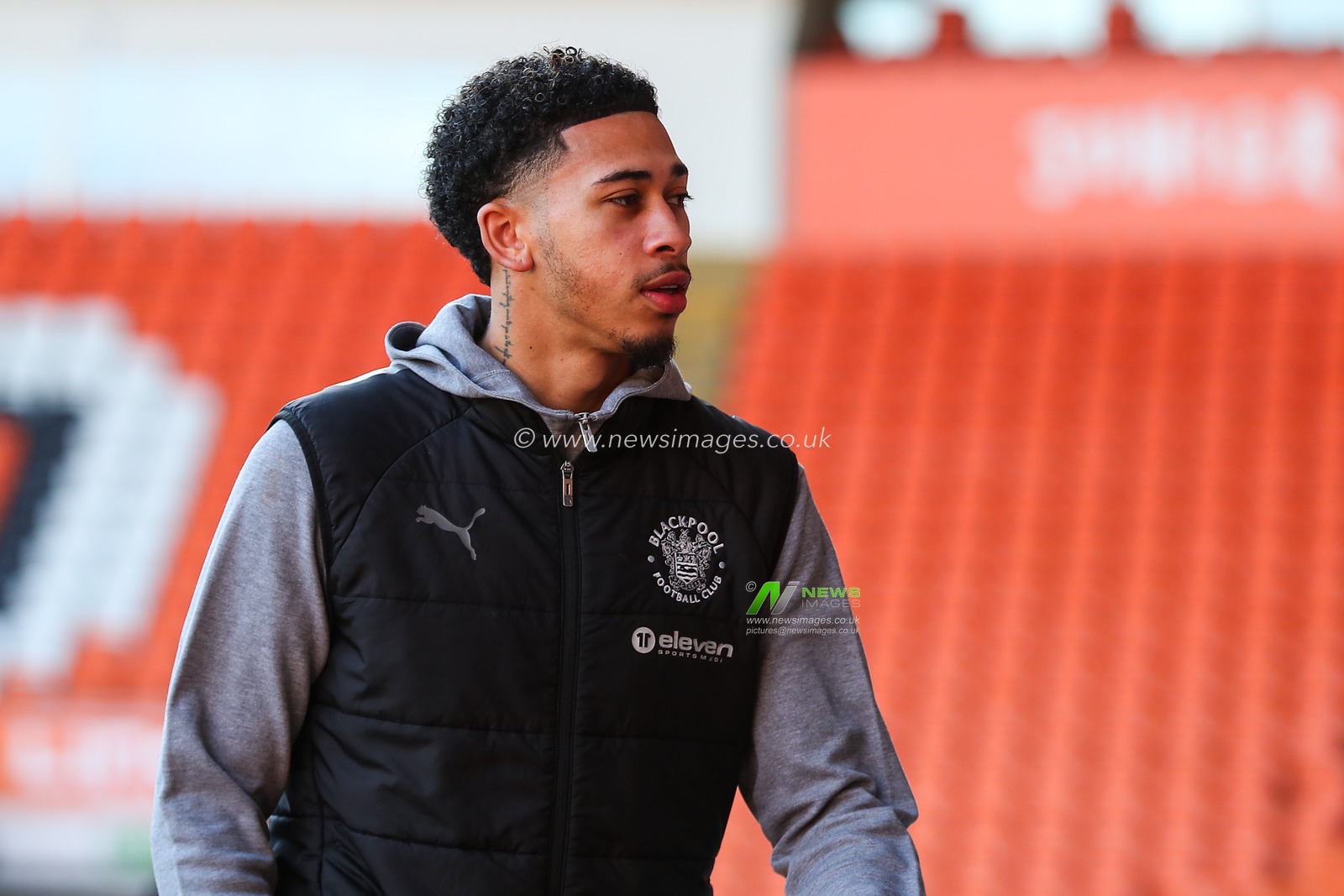 Jordan Lawrence-Gabriel of Blackpool arrives ahead of the Sky Bet League 1 match Blackpool vs Charlton Athletic at Bloomfield Road, Blackpool, United Kingdom, 1st February 2025

(Photo by Gareth Evans/News Images)