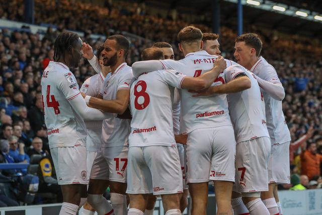 Sky Bet League 1 Portsmouth v Barnsley