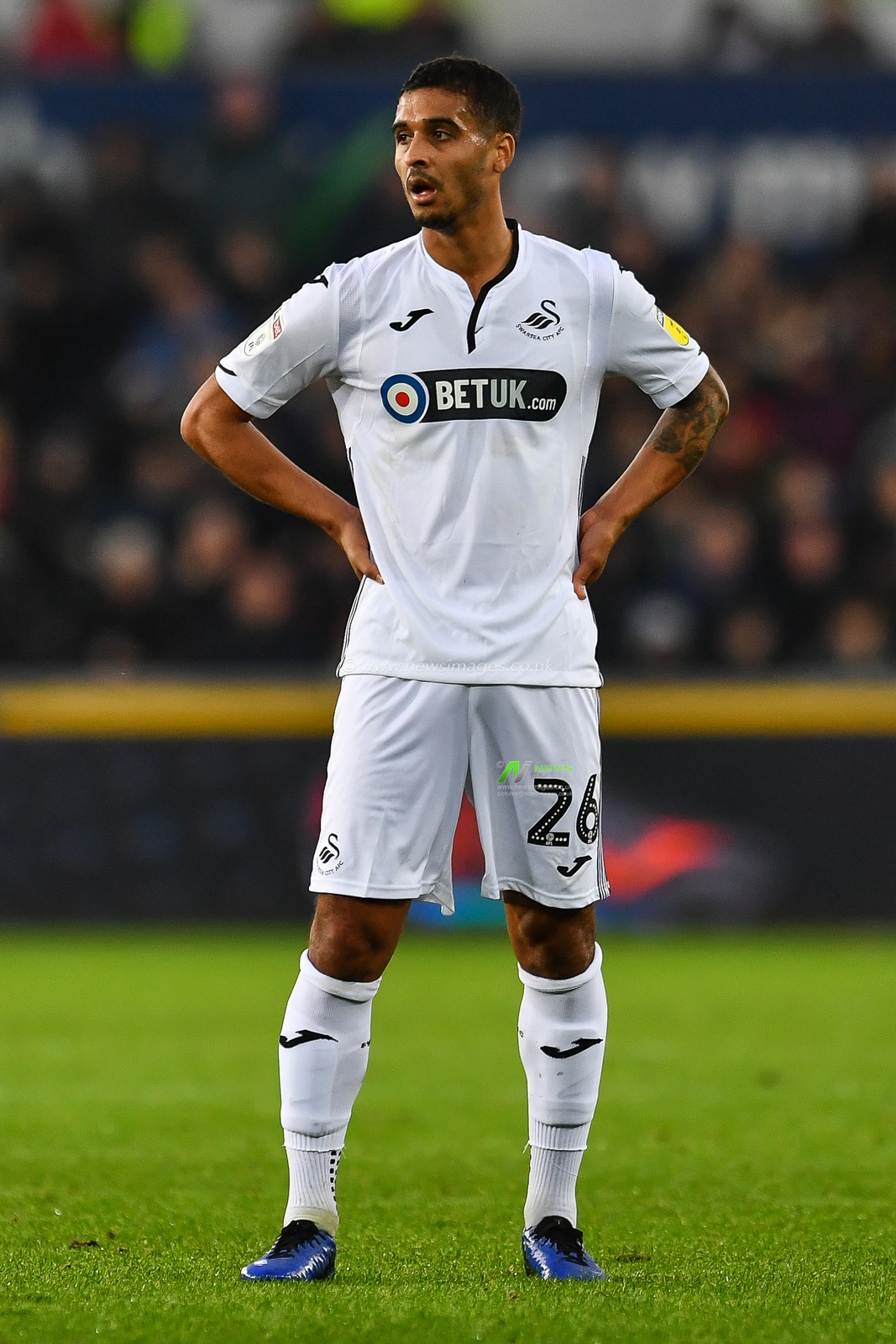 26th December 2018, Liberty Stadium, Swansea, Wales; Sky Bet Championship, Swansea vs  Aston Villa ; Kyle Naughton of Swansea City   

Credit: Craig Thomas/News Images

English Football League images are subject to DataCo Licence