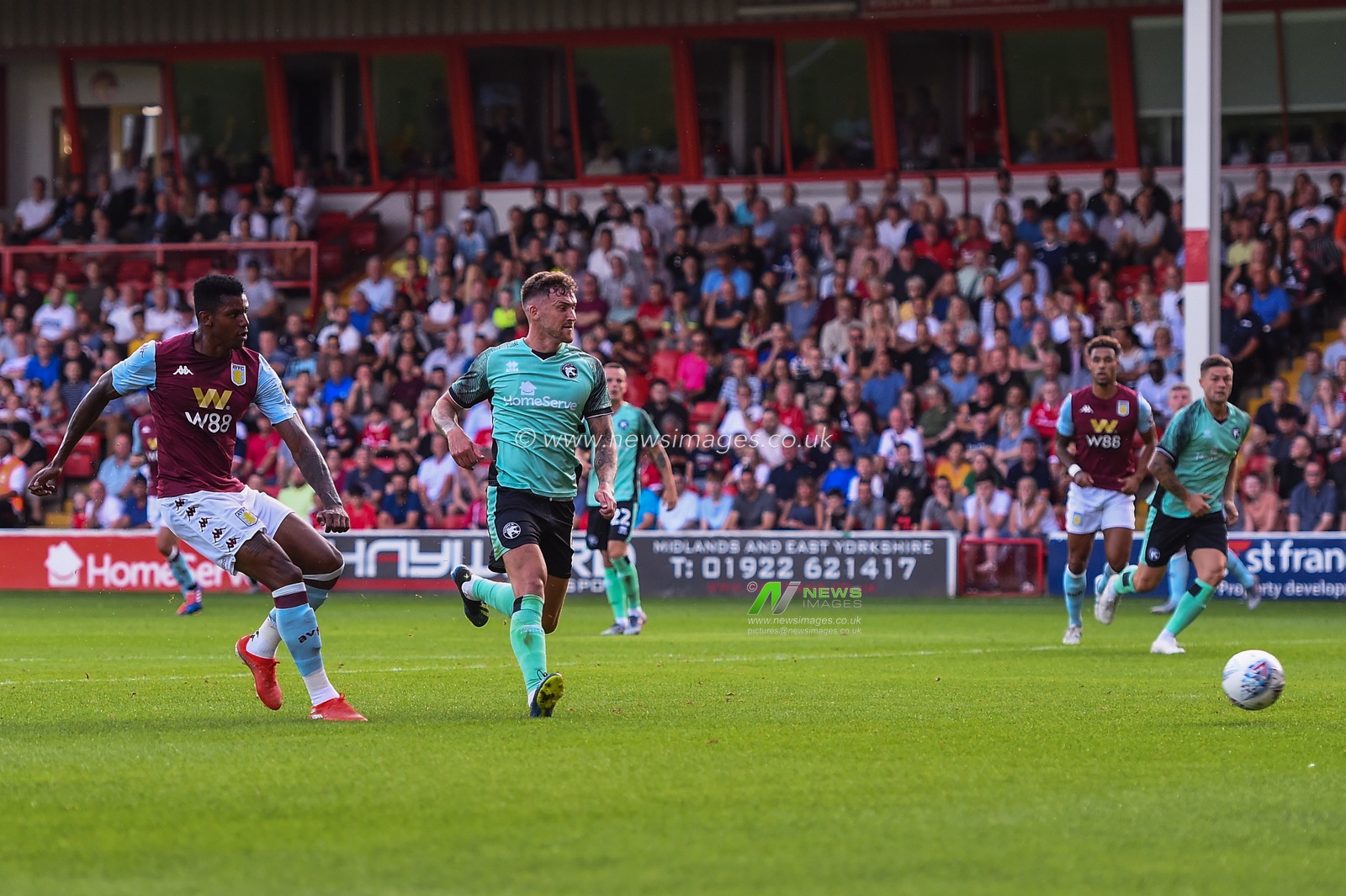 24th July 2019, Bescot Stadium, Walsall, England; Pre-Season Friendly, Walsall vs Aston Villa ; Wesley Moraes (15) of Aston Villa scores to make it 0-2 to Aston Villa


Credit: Gareth Dalley/News Images

English Football League images are subject to DataCo Licence